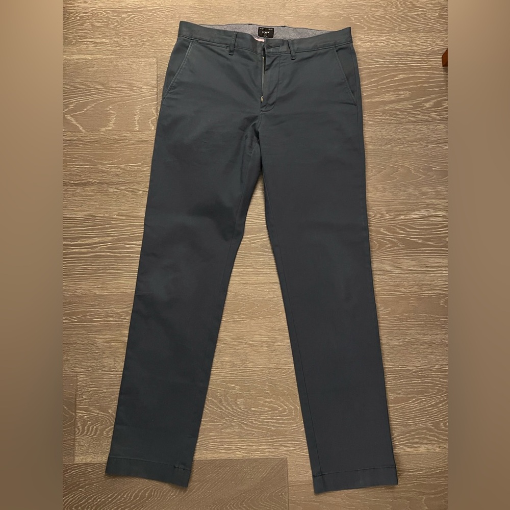 J. Crew 770 Straight fit stretch chino pant - 31/32